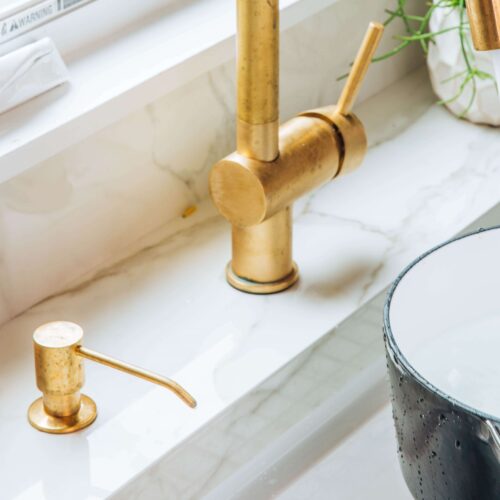 Unlacquered brass soap dispenser - Image 3