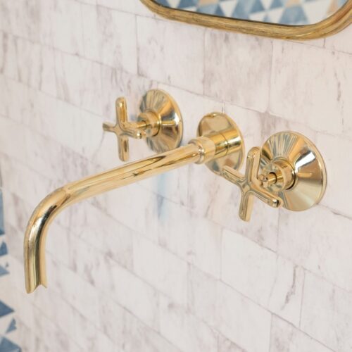 Snake Wall Mounted Faucet - Image 2