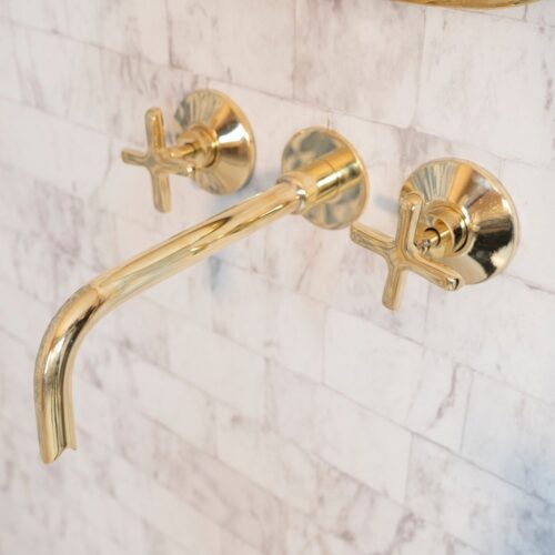 Snake Wall Mounted Faucet