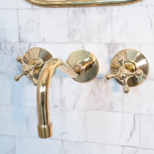 Cobra Wall Mounted Faucet - Image 4