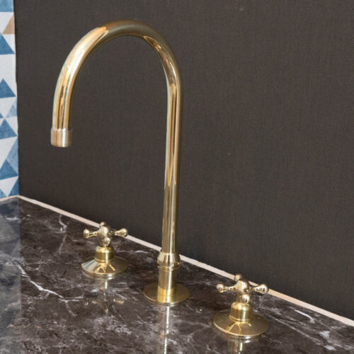 Deck Mounted 3 holes Countertop Faucet - Image 3