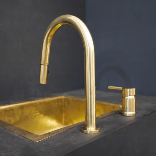 Deck Mounted Unlacquered Brass Single Handle Pull-Down Kitchen Faucet