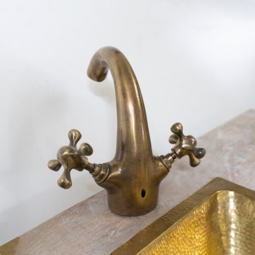 Oil Rubbed vanity faucet - Image 5