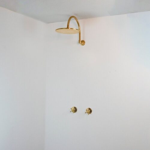 Rainfall Brass Shower System With Victorian Arm - Image 6