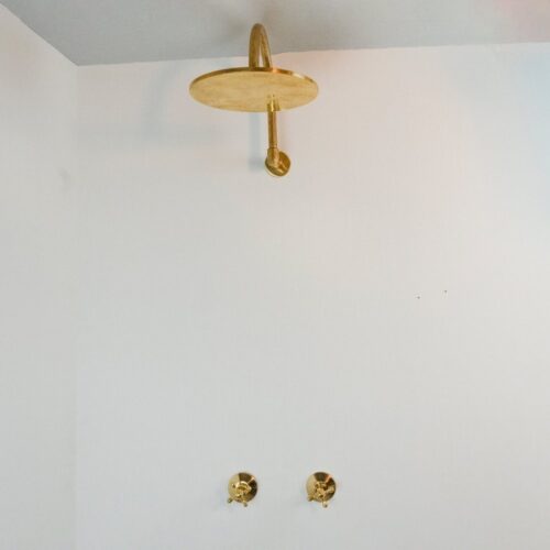 Rainfall Brass Shower System With Victorian Arm - Image 4