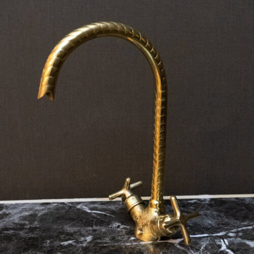 Single Hole Gooseneck Faucet