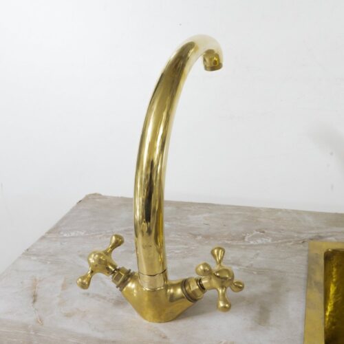 The Gooseneck Brass Faucet - Image 8