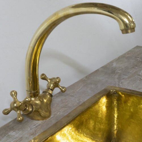 The Gooseneck Brass Faucet - Image 3