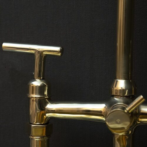 StreamLux Kitchen Faucet - Image 2